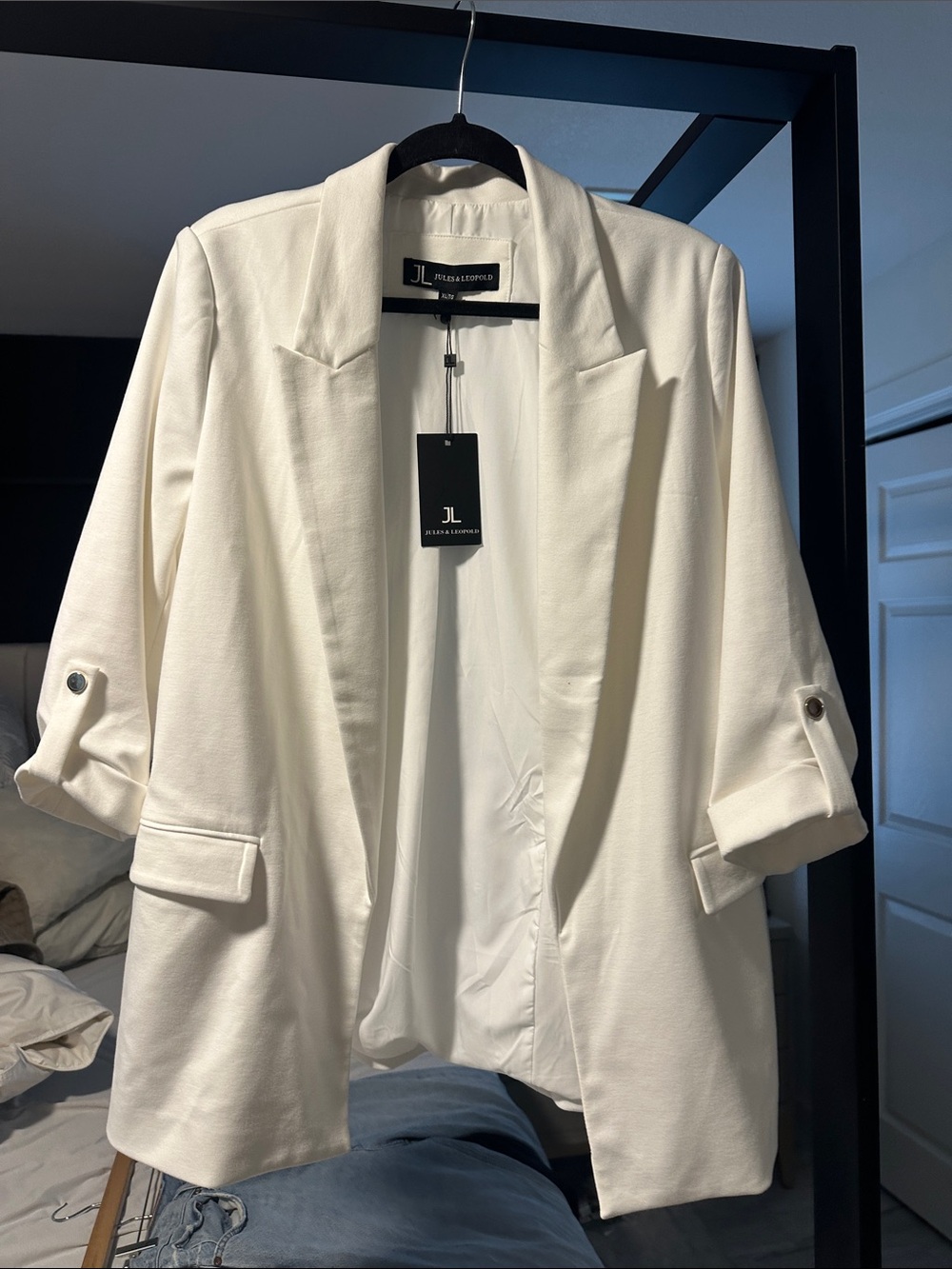 White Open-Front Blazer with Roll-Tab Sleeves | Jules & Leopold Cream